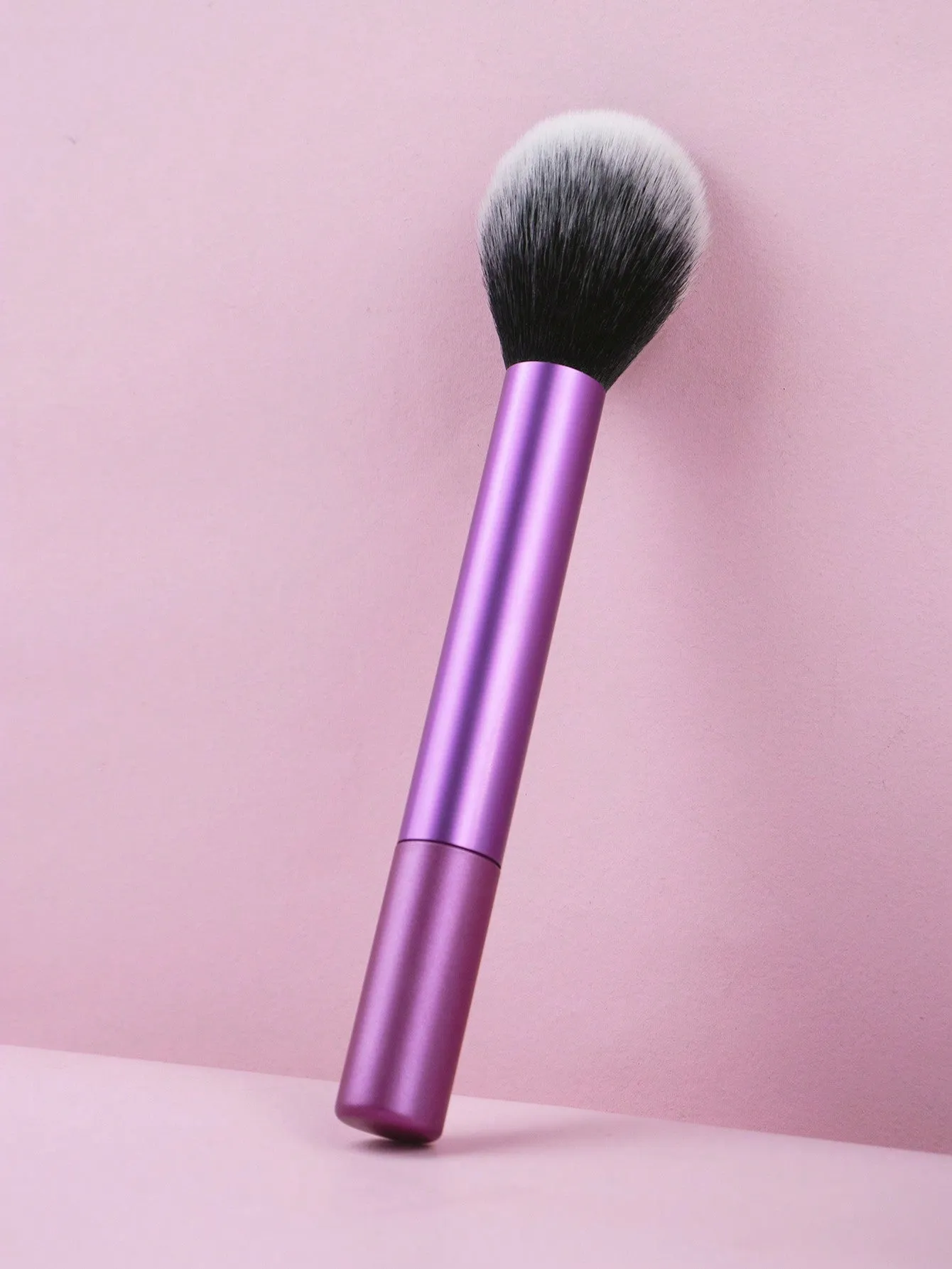 1pc Orange Loose Powder Brush, Traceless Portable Flame Retardant Makeup Brush, Cosmetic Tool