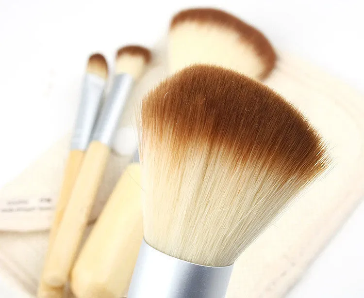 4Pcs Earth-Friendly Bamboo Elaborate Makeup Brush Sets