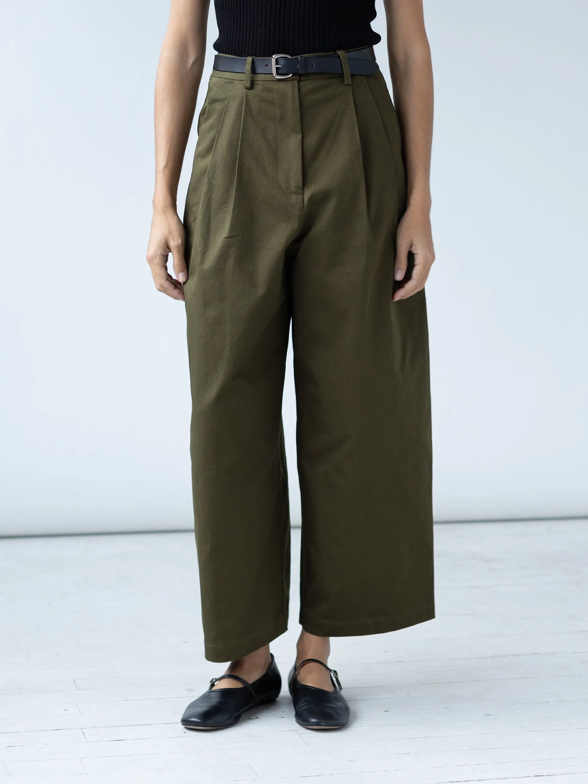 Boy Trouser in Dark Olive