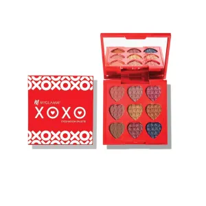 MyGlamm XOXO Eyeshadow 9 gm | Lightweight, Pressed Powder Palette| Limited Edition |Matte and Shimmer shades | Cruelty-Free & Vegan