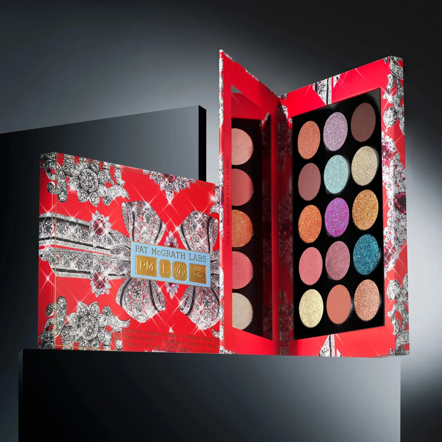 Pat McGrath Labs Luminous Legends: Mega Eye Shadow Palette