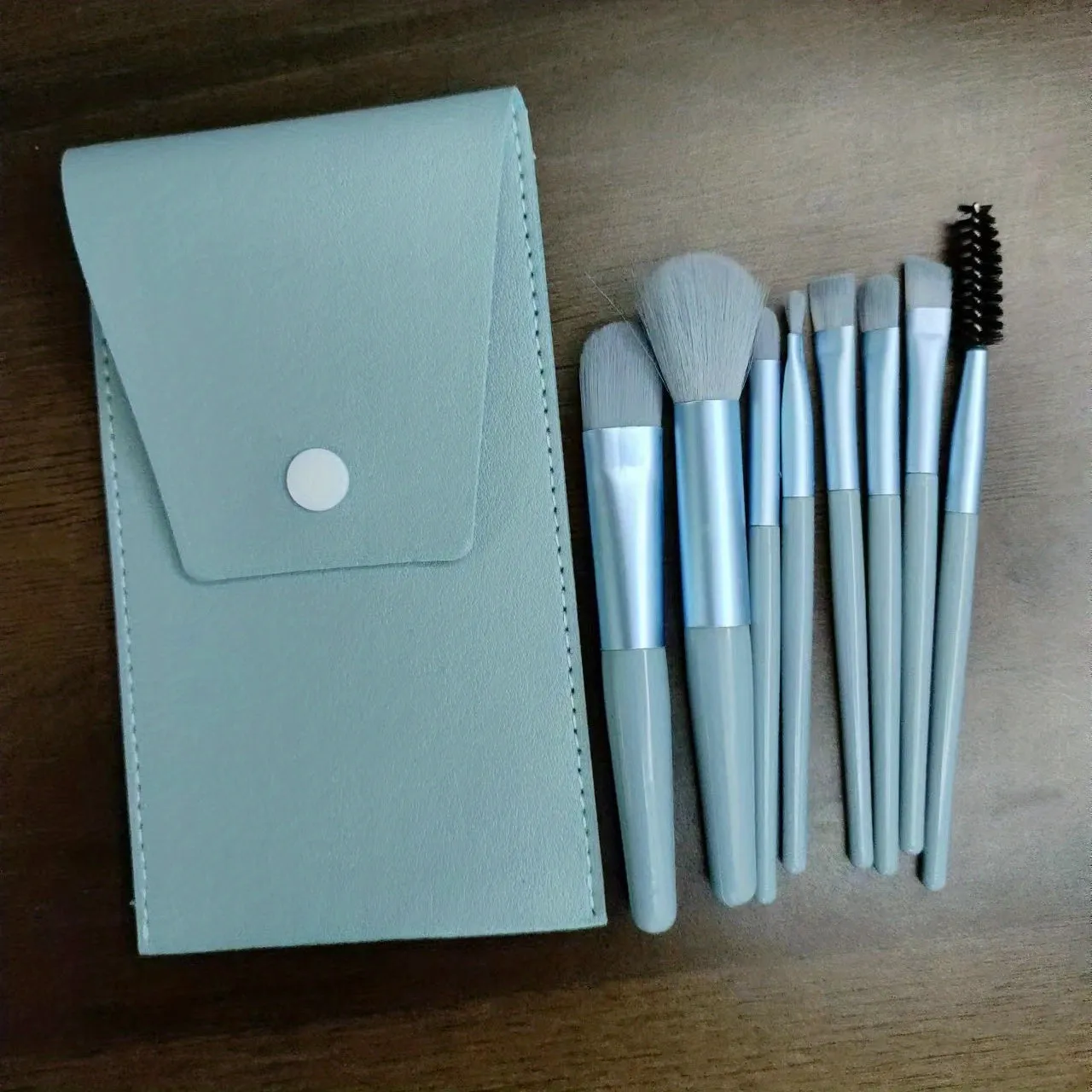 Portable Makeup Brush Set